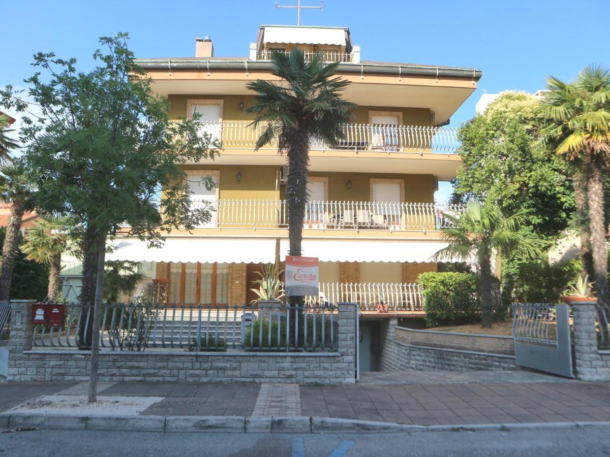 Burello Apartment Линяно Сабиадоро Екстериор снимка
